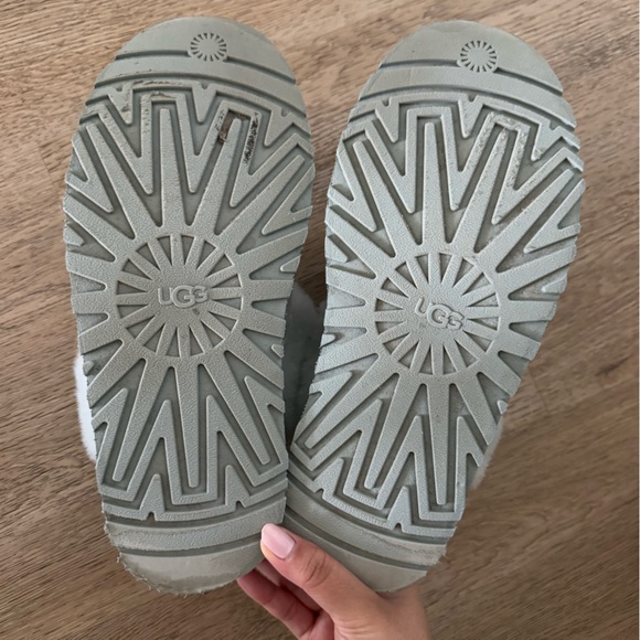 UGG Women’s Disquette Goose - Picture 3 of 6